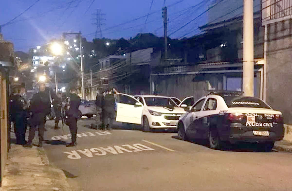 Motorista da Uber é morto ao entrar por engano em comunidade no Rio de Janeiro
