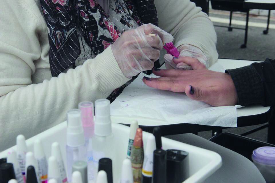 Fundo Social oferece cursos de Manicure, Pedicure e Cabeleireiro
