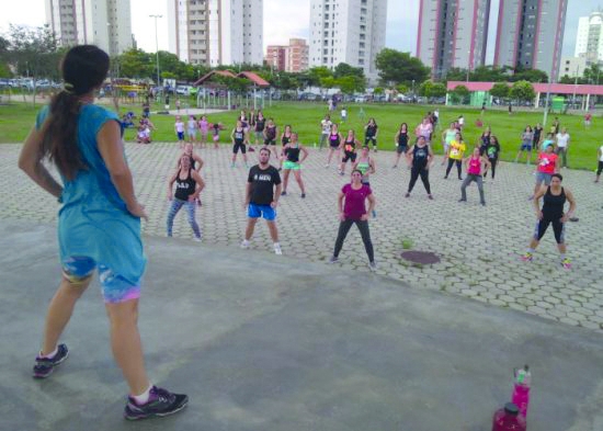 Programa 'Dança Jacareí' chega ao Parque Meia Lua e Distrito São Silvestre