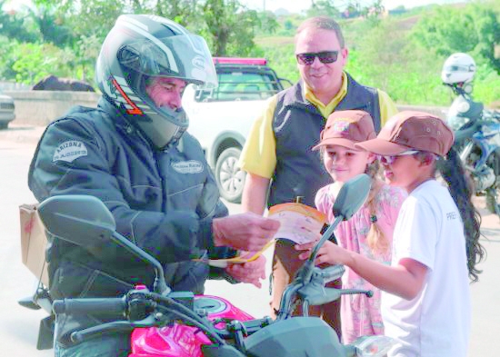 Projeto Agente de Trânsito Mirim mobiliza crianças das escolas municipais de Jacareí