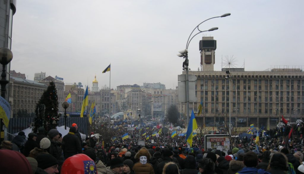 Campanha contra a corrupção na Ucrânia colocou os militares no poder; diz site
