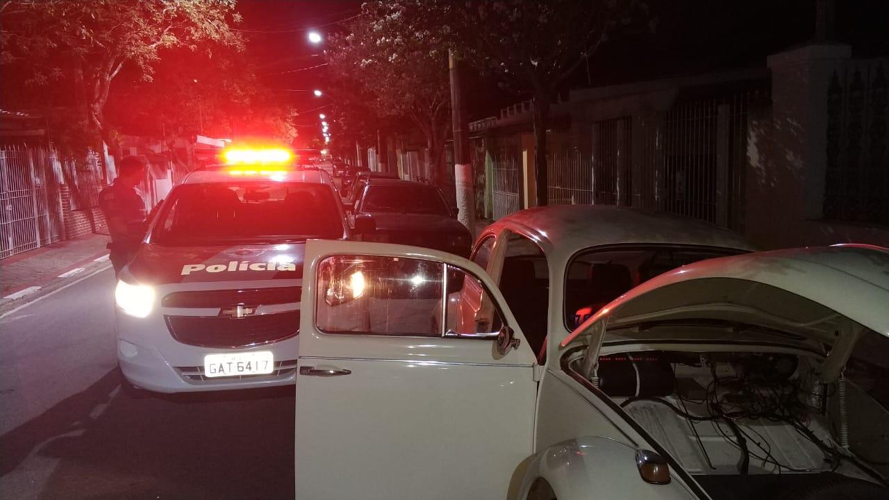 Polícia de Guararema consegue apreender dois suspeitos realizando furto de veículo
