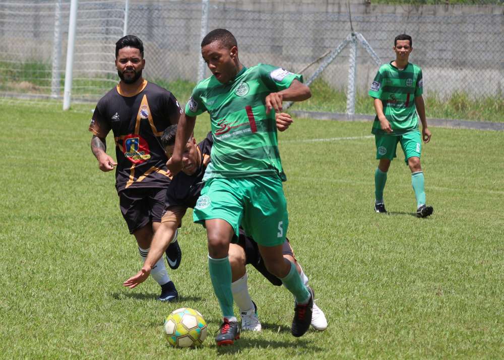 O mata-mata da IV Copa Regional Runner de Futebol de Guararema vai começar