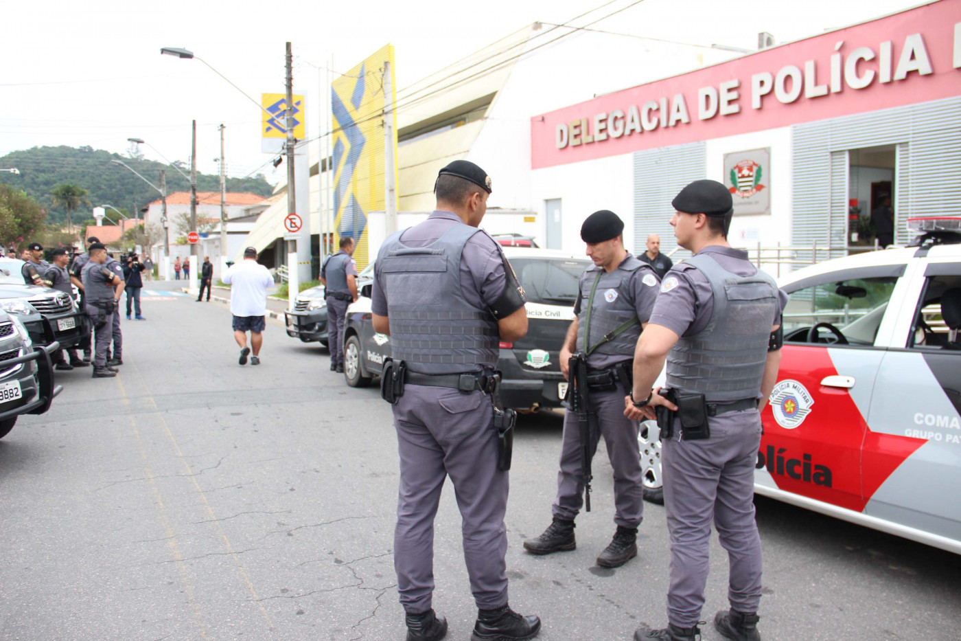 Operação da PM aplica multas 