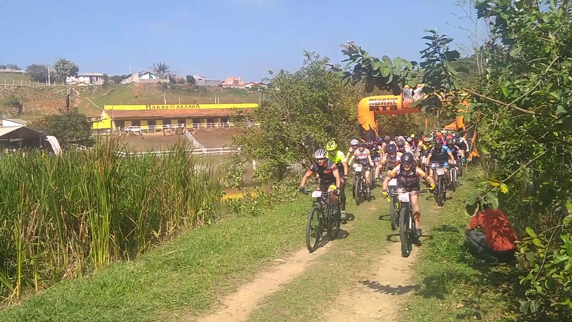 Segunda etapa do Desafio Rural MTB em Guararema