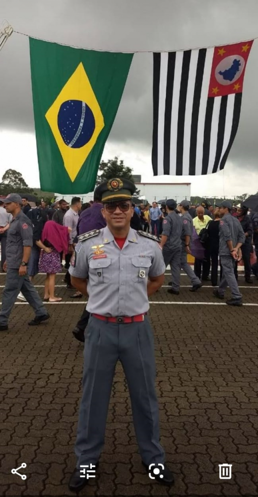 Dia Nacional dos Bombeiros: Os grandes heróis da vida real