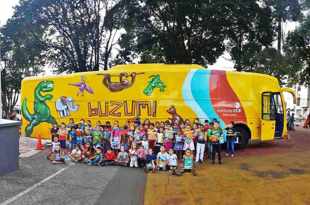 Cia BuZum leva espetáculo "Curumim" para escolas de Guararema