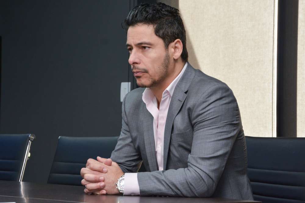Deputado Federal Marcio Alvino cederá 30% do próprio salário para APAEs