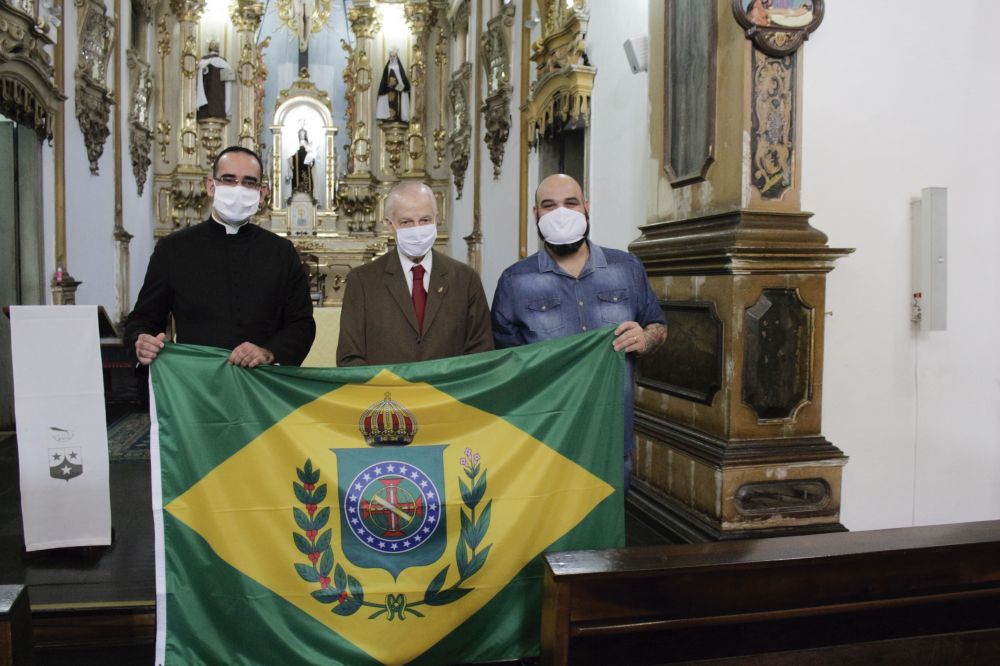 Príncipe do Brasil conhece o turismo religioso e a tradicional história de Mogi das Cruzes