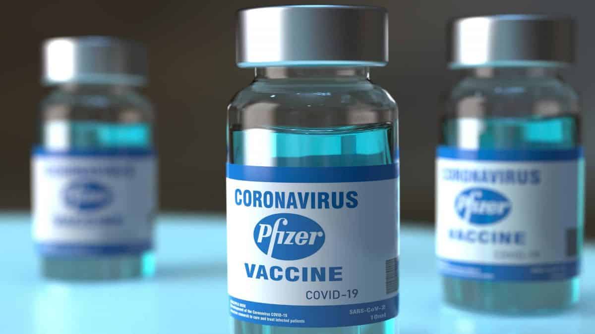 Pfizer tem testes de vacina com 95% de eficácia contra a Covid-19