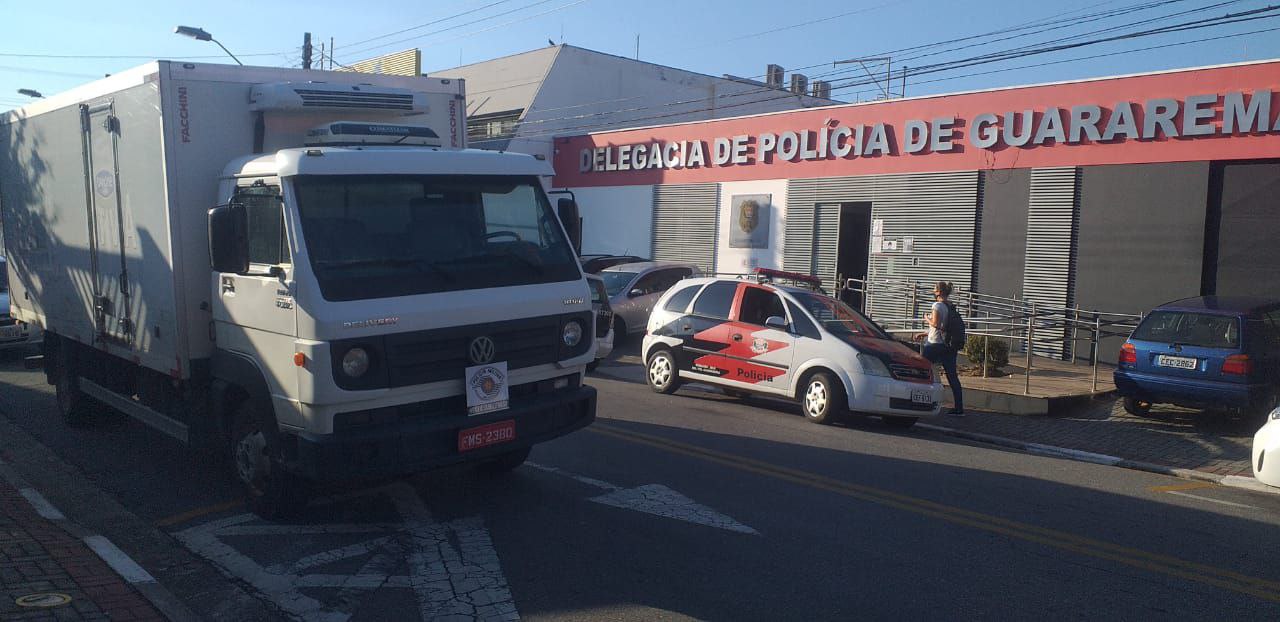 Polícia Militar de Guararema recupera caminhão furtado em São José dos Campos