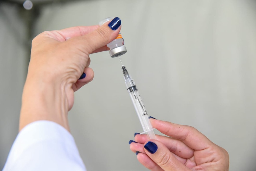 Guararema faz última chamada para vacinação contra Covid-19 de idosos entre 63 e 67 anos