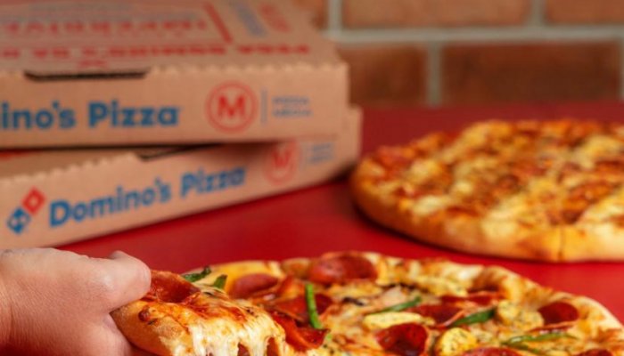 Domino’s oferecerá pizza grátis para quem tomar a 2ª dose
