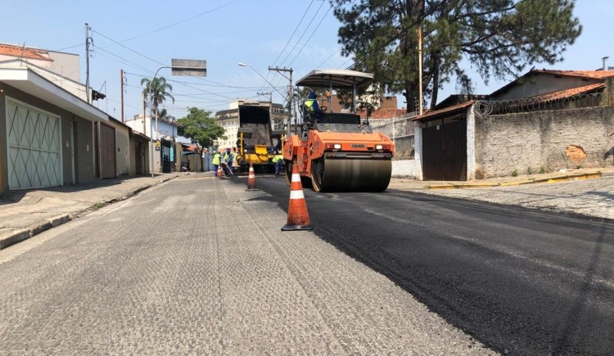 Trabalhos de recapeamento tem início na Rua Coronel Cardoso de Siqueira