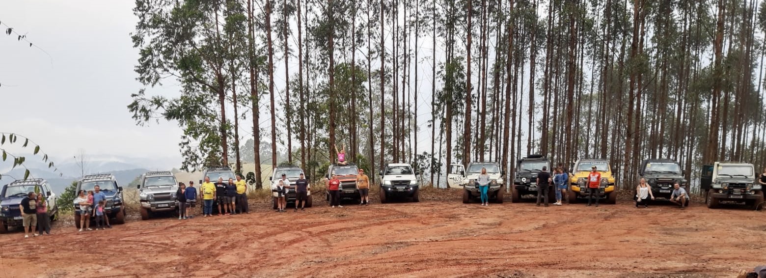 Grupo realiza expedição de Troller em Guararema 