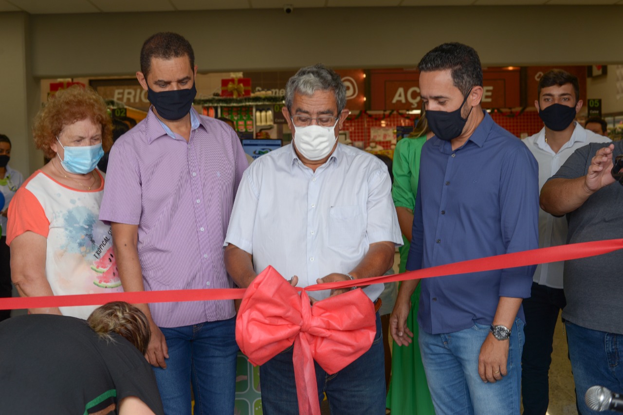 Rede de Supermercados Monteiro entrega unidade expandida no Itapema
