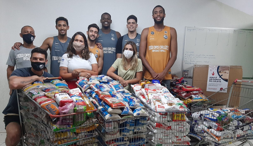 Fundo Social recebe mais de meia tonelada de alimentos do Mogi Basquete