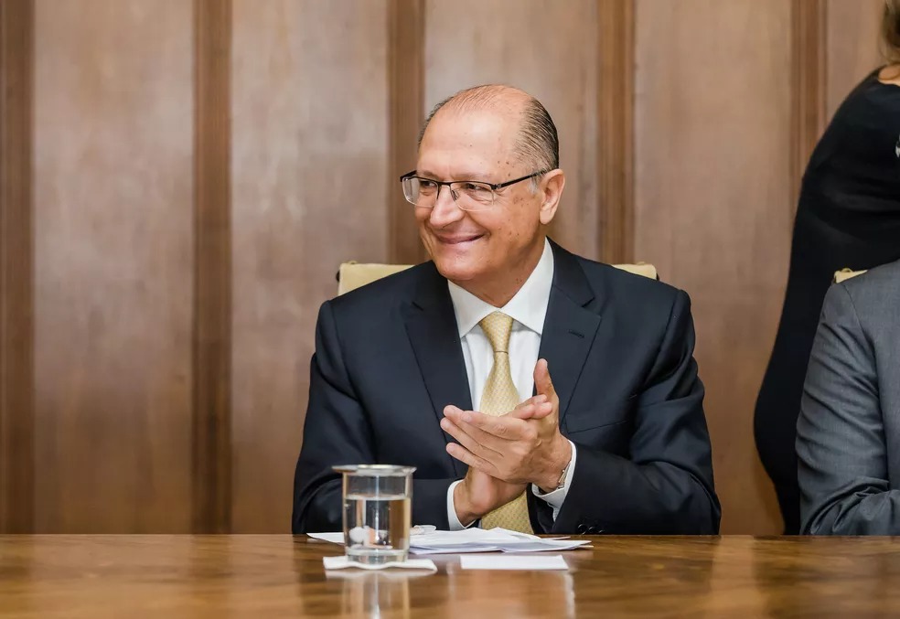 Alckmin oficializa filiação ao PSB nesta quarta