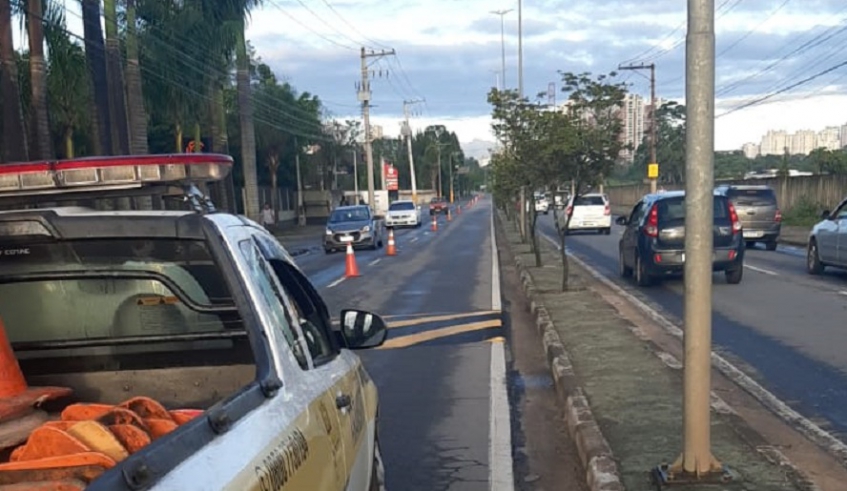 Testes de faixa reversível na avenida João XXIII terão continuidade nesta semana