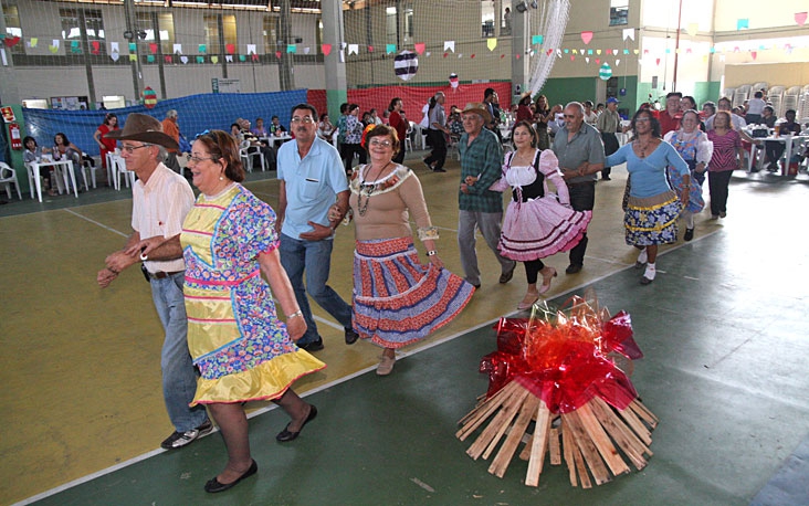 A tradicional festa junina e suas origens no Brasil