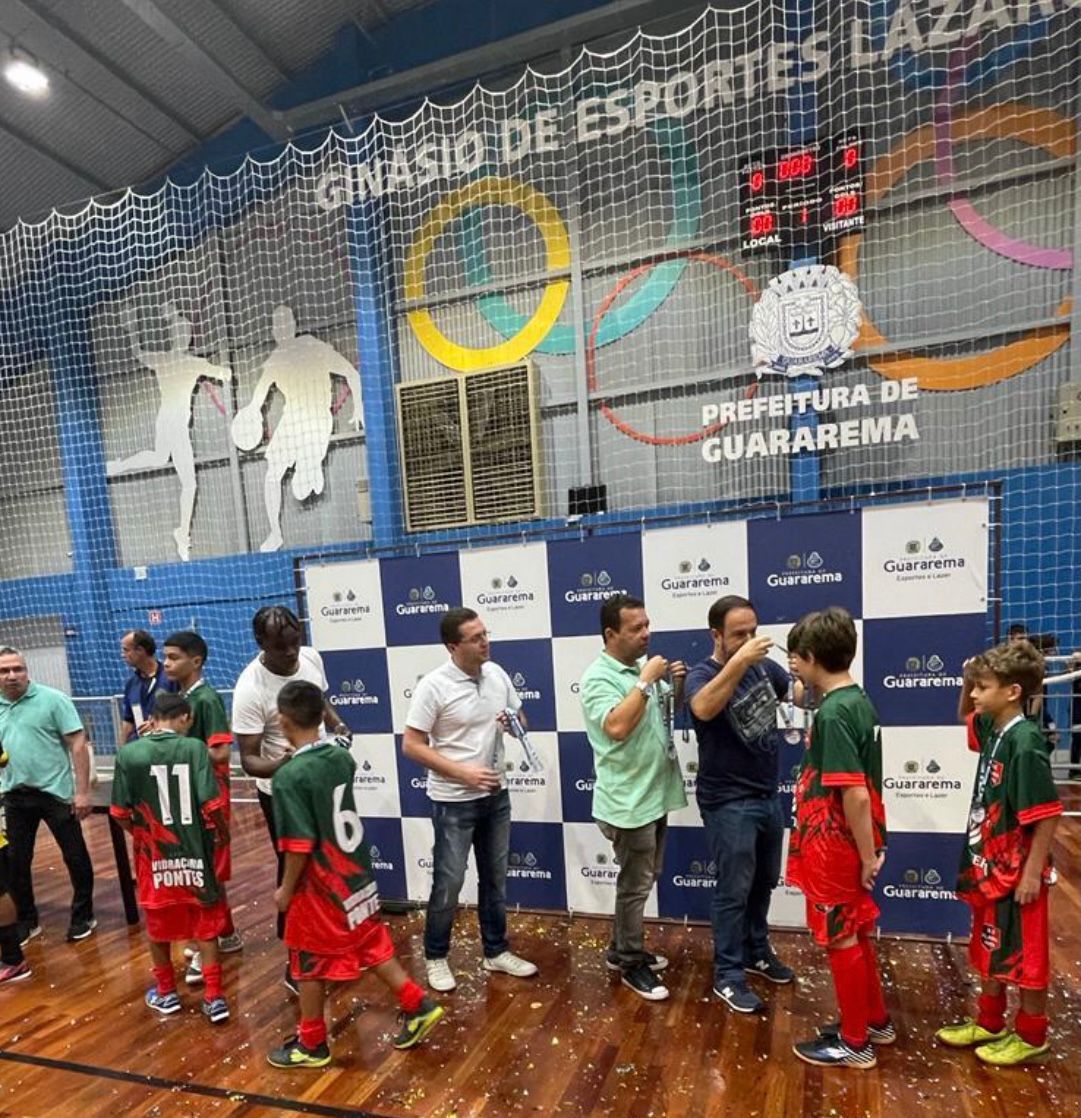 Futsal de Base em Guararema é sucesso dentro e fora da quadra