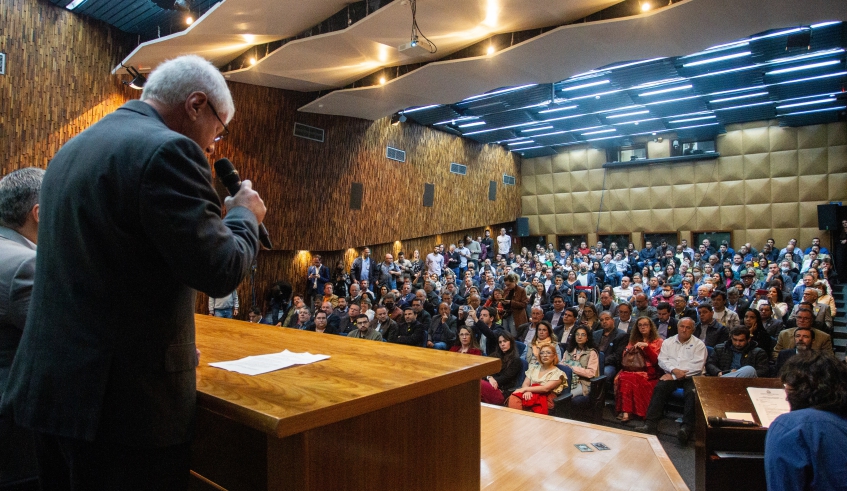 Mogi das Cruzes ganha certificação Município Verde Azul 