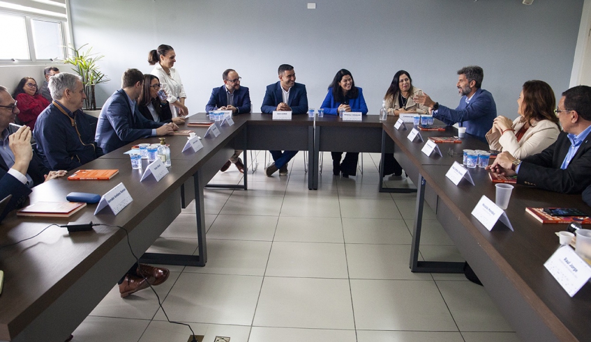 Comitiva argentina visita Mogi em busca de informações nas áreas de tecnologia e inovação
