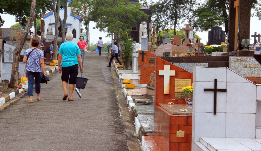 Mogi mantém serviços essenciais durante Finados