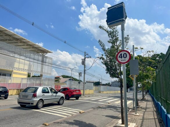Oito novos equipamentos começam a fiscalizar a velocidade em Poá