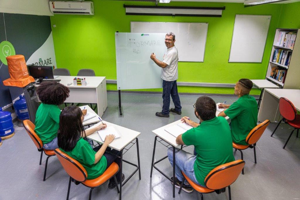 Empresa Suzano oferece capacitação profissional gratuita para jovens 