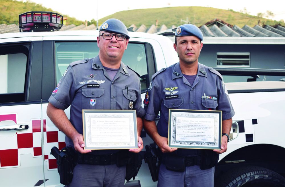 Policiais são homenageados na Câmara Municipal de Guararema
