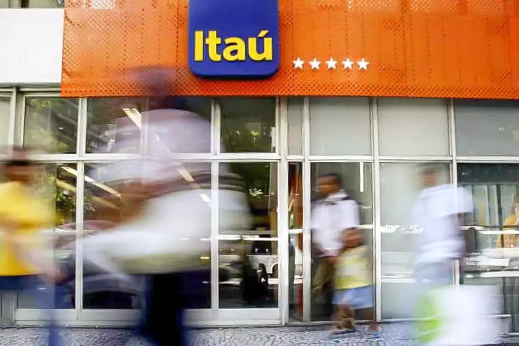  Assalto em agência do Itaú em Poá acaba com mortos