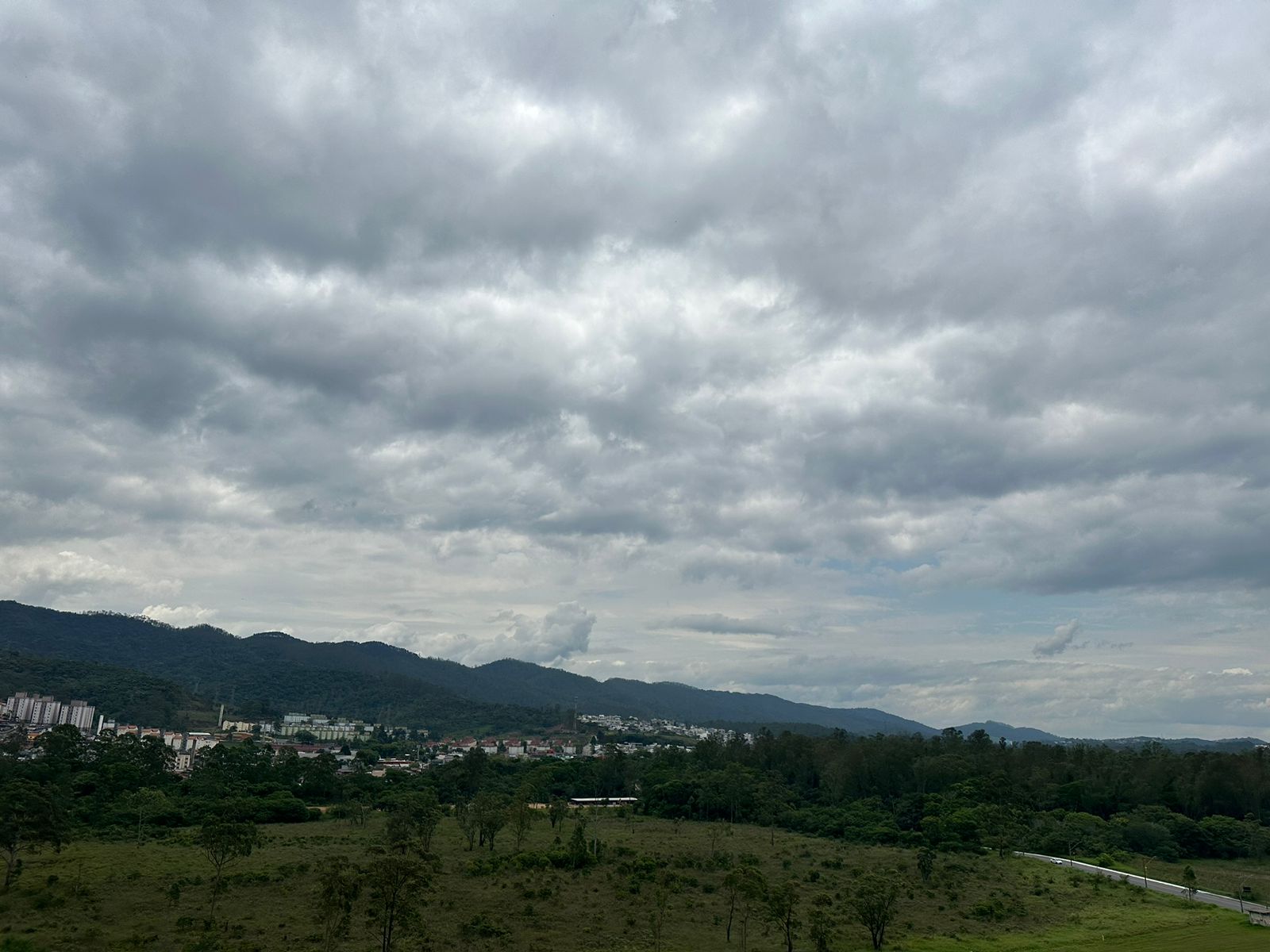 Segunda semana de outubro deve manter variações climáticas em Mogi das Cruzes e Guararema