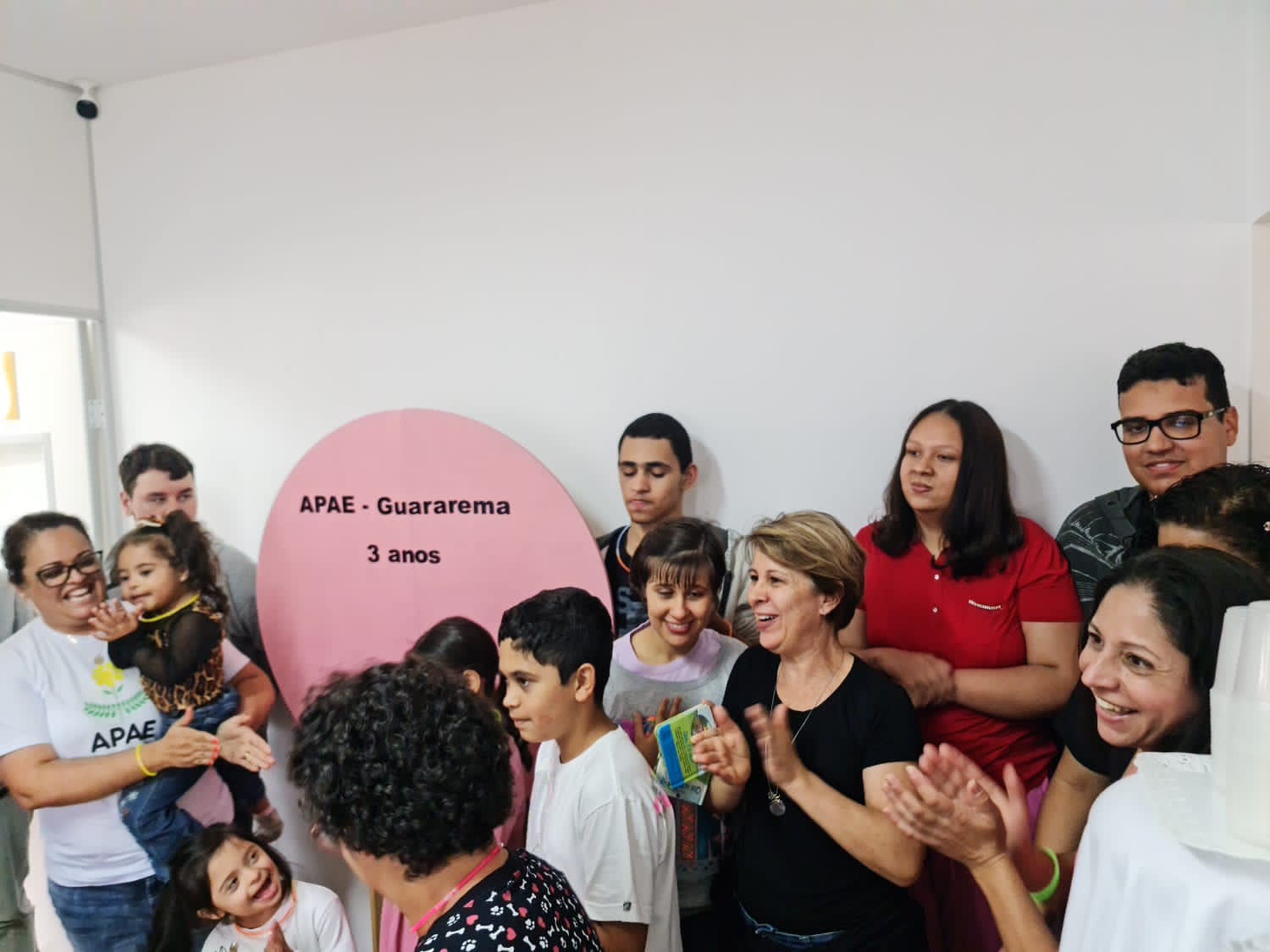 APAE de Guararema comemora três anos