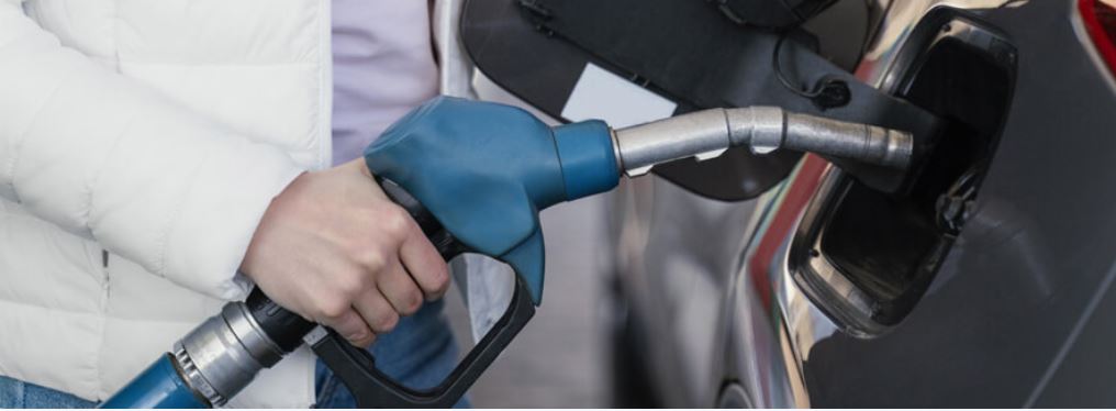 Redes de postos anunciam aumento imediato nos preços dos combustíveis devido à MP 1.227