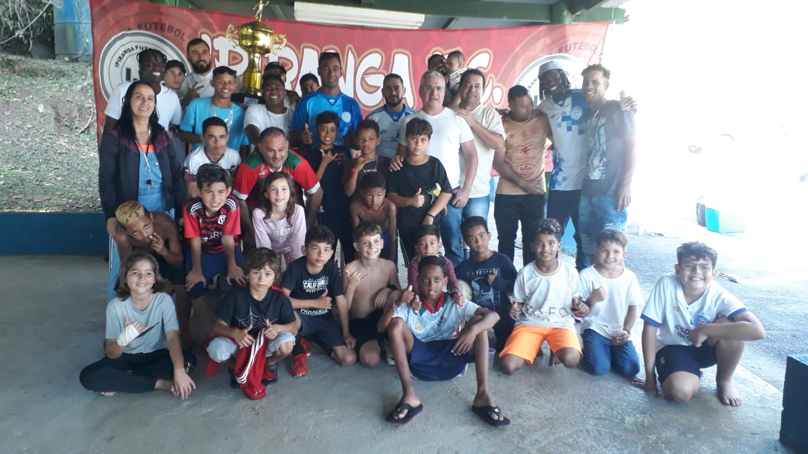 Ipiranga F.C. realiza grande confraternização para homenagear seus atletas e celebrar conquista