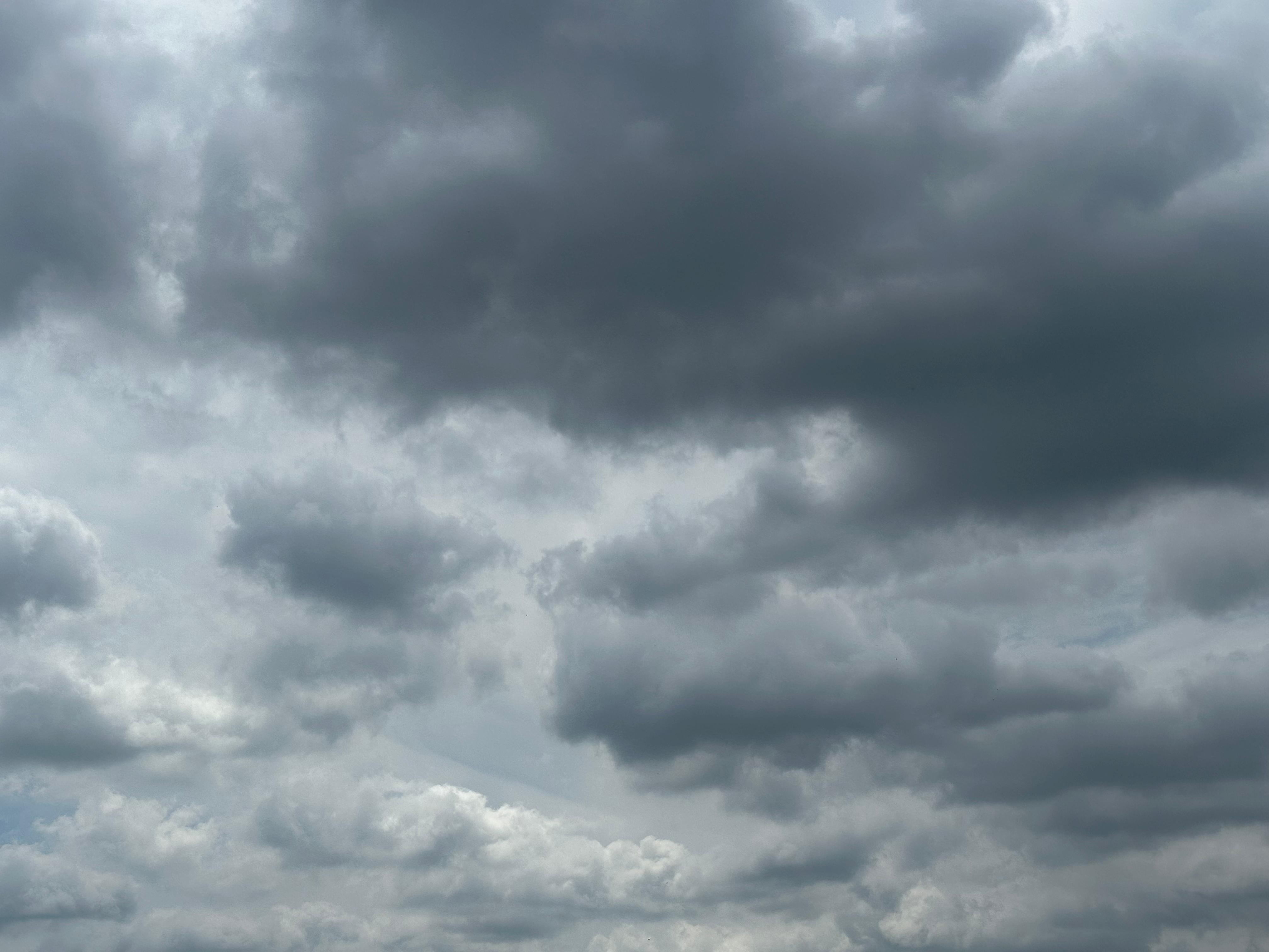 Semana começa com alerta de tempestade e mudanças no clima em Mogi das Cruzes e Guararema