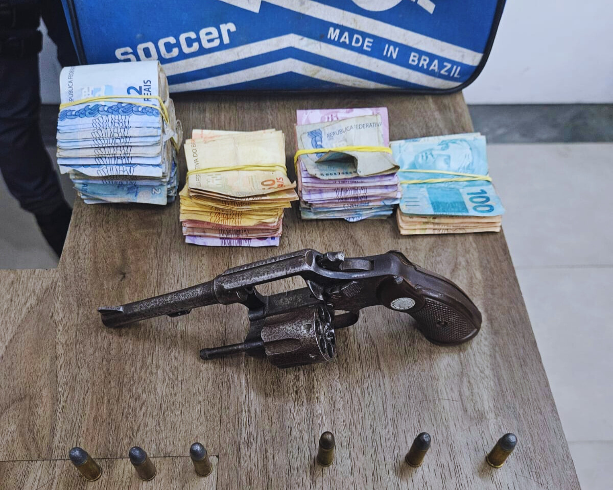Roubo em Mogi das Cruzes termina com suspeito preso e arma apreendida