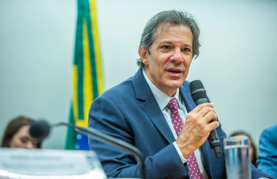  Governo revoga norma de monitoramento de movimentações financeiras após repercussão negativa e fake news