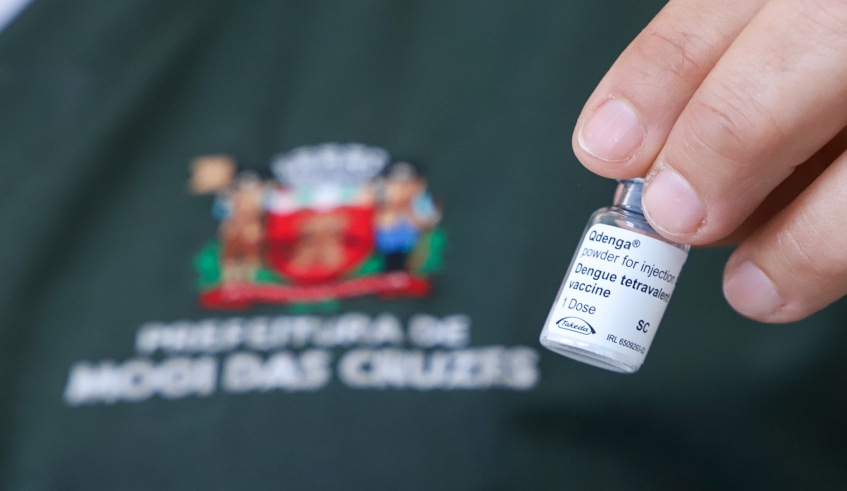 Vacinação contra dengue segue disponível para crianças e adolescentes