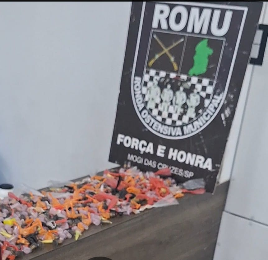Romu encontra drogas em casa abandonada durante patrulhamento em Mogi das Cruzes