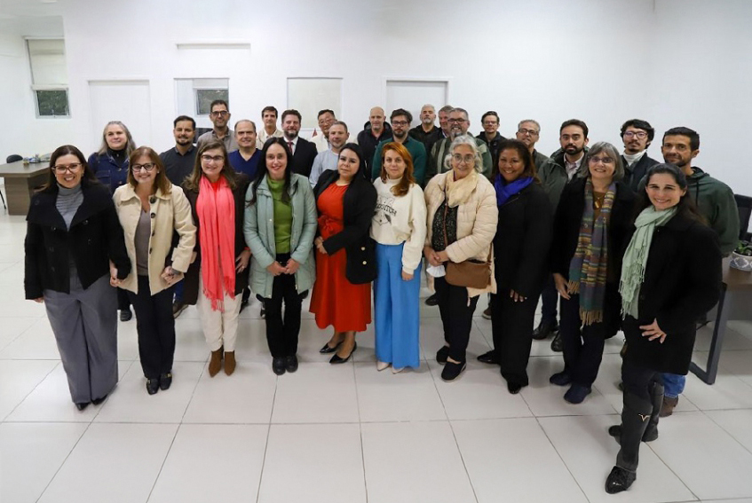 Prefeita Mara Bertaiolli empossa novos membros do Conselho de Meio Ambiente
