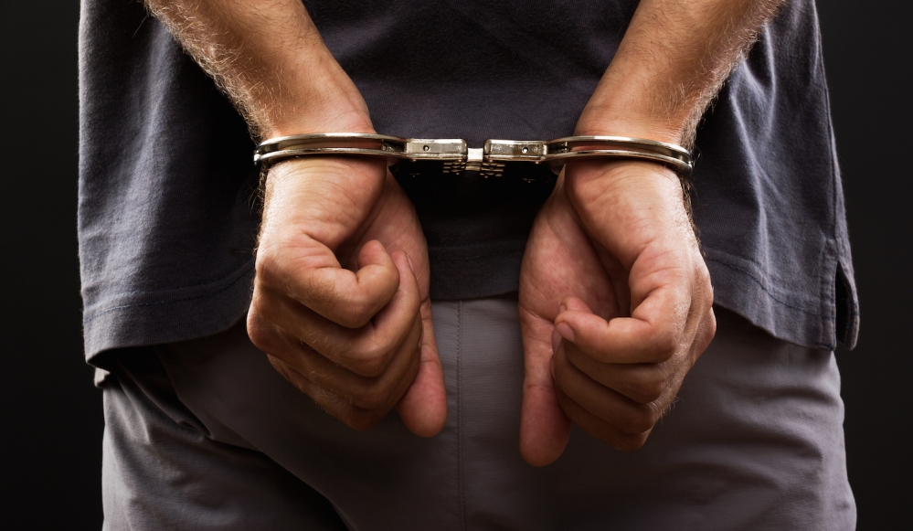 Homem é preso por receptação e estelionato em Brás Cubas