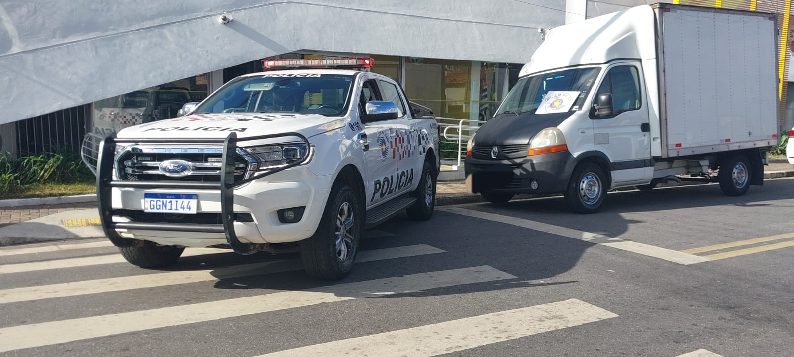 Homem é preso ao tentar aplicar golpe de R$ 11 mil em posto de gasolina em Guararema