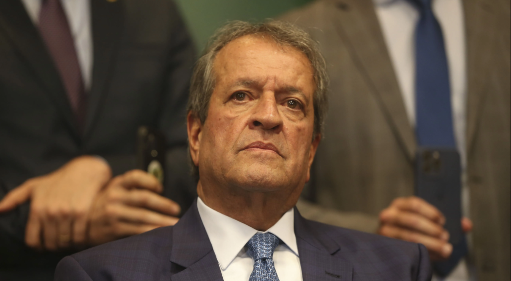 Valdemar Costa Neto defende deputados do PL notificados pela Corregedoria da Câmara
