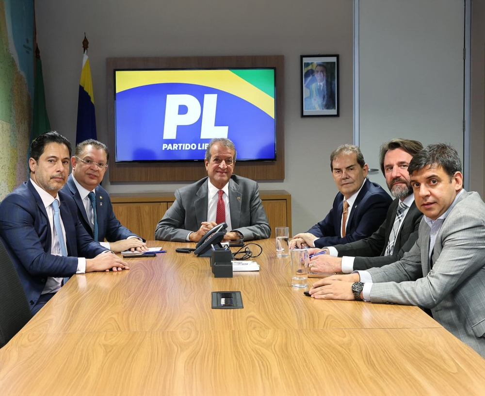 Valdemar Costa Neto reúne líderes políticos em Brasília para discutir anistia aos condenados do 8 de Janeiro