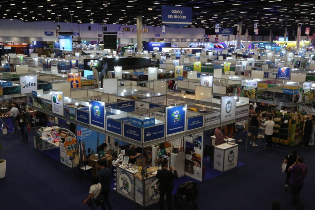 Guararema marca presença na Feira do Empreendedor 2025 do Sebrae-SP