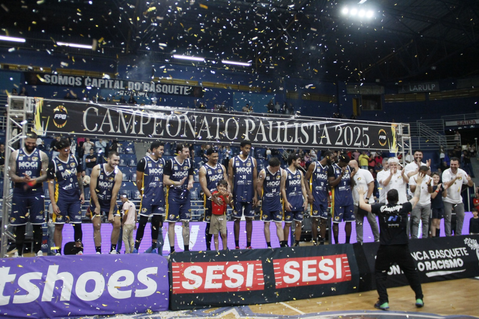 Mogi Basquete volta à elite com vice paulista após nove anos