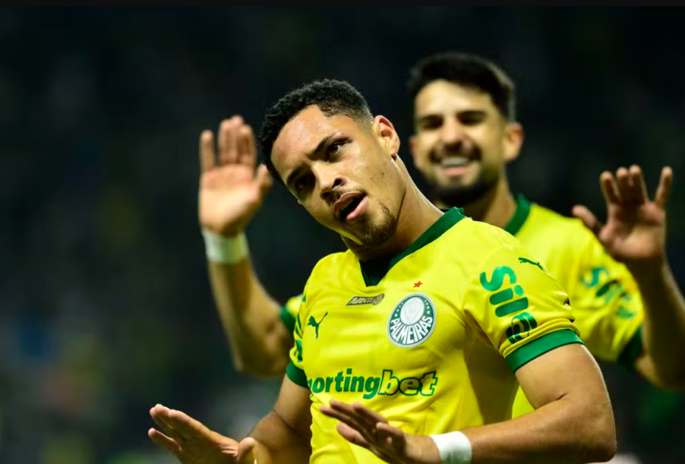 Palmeiras goleia, Flamengo domina clássico e polêmicas marcam 28ª do Brasileirão