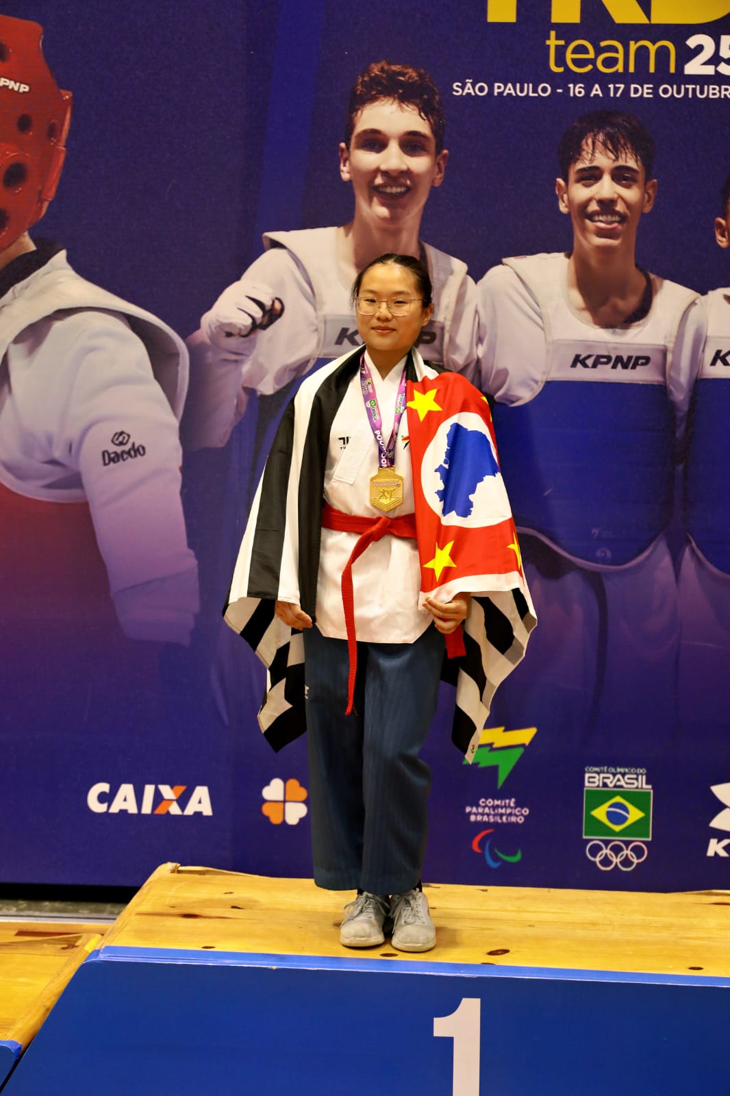 Letícia Mei Yazawa é bicampeã brasileira de taekwondo e se prepara para novos desafios em 2025